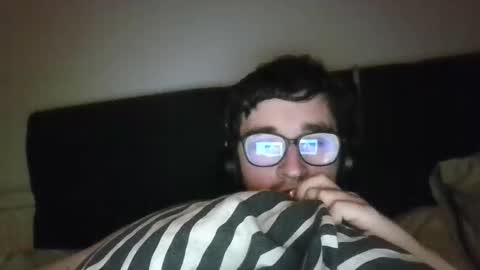 babyrandy1997 online show from September 24, 8:37 pm