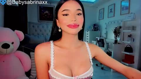 Snapshot of babysabrinaxx chatting on February 26, 5:00 pm babysabrinaxx online show from February 26, 5:00 pm