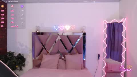  VENU  online show from March 10, 3:33 am