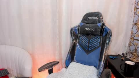 bad_boy_21_ online show from March 10, 2:21 pm