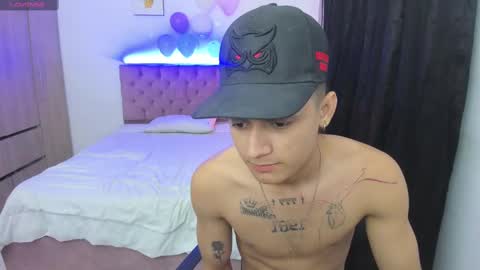 Snapshot of bad_boy__777 chatting on February 9, 10:54 pm bad_boy__777 online show from February 9, 10:54 pm