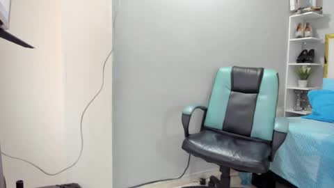 JUAN online show from May 22, 11:39 am