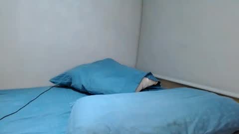 Snapshot of badbunny_69_ chatting on March 12, 5:13 am badbunny_69_ online show from March 12, 5:13 am