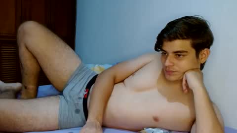 Snapshot of badbunny_69_ chatting on October 28, 3:29 am badbunny_69_ online show from October 28, 3:29 am