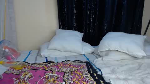 baddie_caramell online show from October 6, 4:30 am