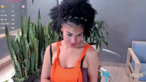 BADDIE DELAYLA online show from April 22, 8:27 pm