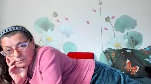 Gina online show from March 21, 2:22 pm