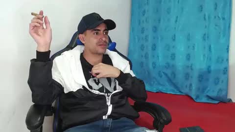 Juan Help us reach 100 likes online show from March 6, 2:51 am