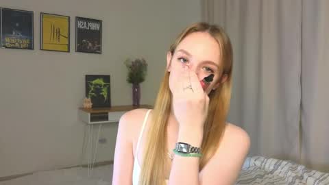 Kate online show from May 12, 4:16 pm