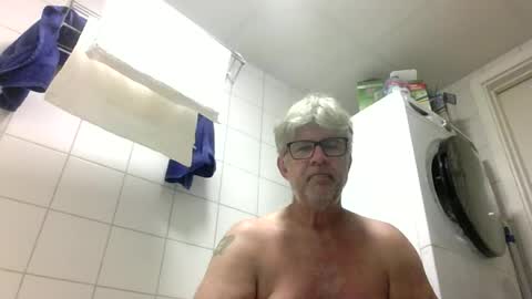 baggelina75 online show from July 2, 4:06 am