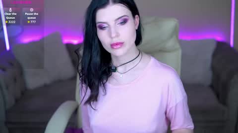 BagiraMays online show from April 5, 7:33 pm