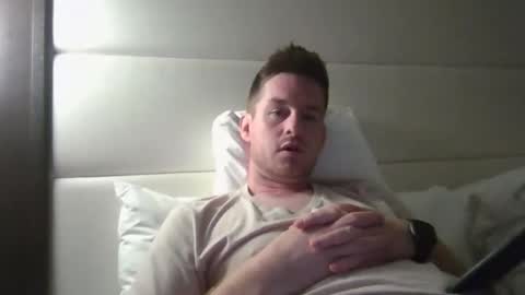 Snapshot of bake42069dick chatting on October 20, 3:44 am bake42069dick online show from October 20, 3:44 am