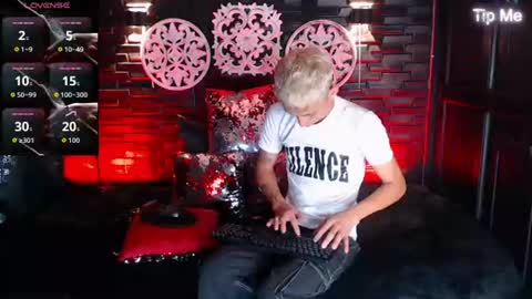 ban_sex1 online show from June 15, 4:43 pm