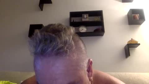 Snapshot of banana5289 chatting on September 10, 11:39 pm banana5289 online show from September 10, 11:39 pm