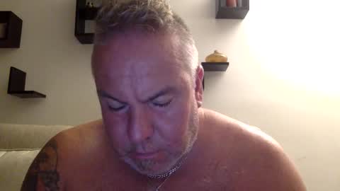 Snapshot of banana5289 chatting on September 21, 7:34 am banana5289 online show from September 21, 7:34 am