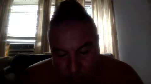 Snapshot of banana5289 chatting on October 7, 8:16 pm banana5289 online show from October 7, 8:16 pm