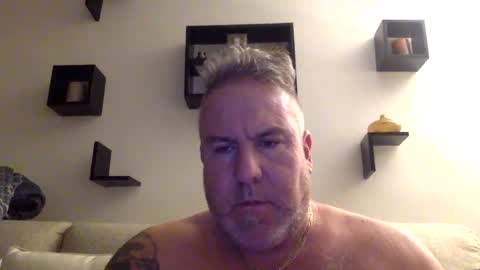 Snapshot of banana5289 chatting on February 7, 8:01 am banana5289 online show from February 7, 8:01 am
