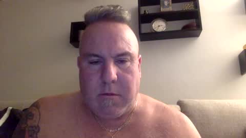 Snapshot of banana5289 chatting on February 22, 7:34 am banana5289 online show from February 22, 7:34 am