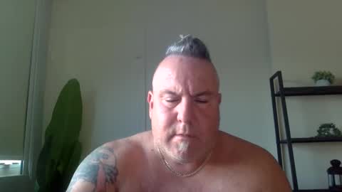 Snapshot of banana5289 chatting on October 17, 11:47 am banana5289 online show from October 17, 11:47 am