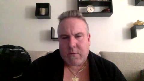 Snapshot of banana5289 chatting on March 10, 8:12 pm banana5289 online show from March 10, 8:12 pm