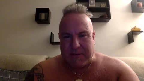Snapshot of banana5289 chatting on September 27, 6:22 am banana5289 online show from September 27, 6:22 am