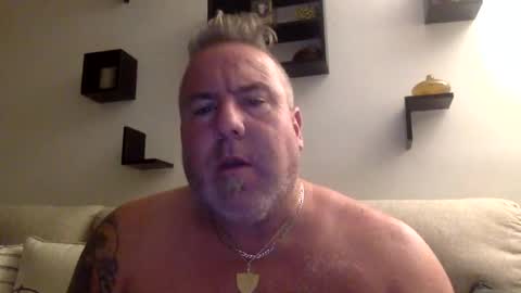 Snapshot of banana5289 chatting on September 13, 10:28 am banana5289 online show from September 13, 10:28 am