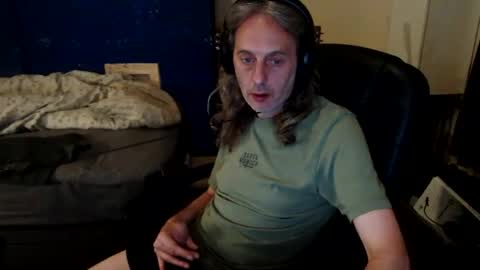 bangintoleather online show from July 23, 1:58 am