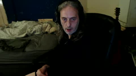 bangintoleather online show from June 15, 2:25 am