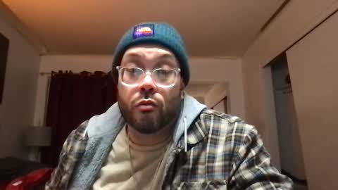 Snapshot of bape69 chatting on January 12, 2:35 am ForskinPapi online show from January 12, 2:35 am