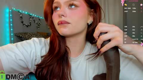 barbara_dunnn online show from April 6, 9:43 am