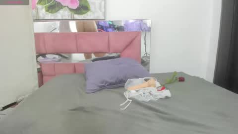 barbie_ds online show from December 17, 12:12 pm