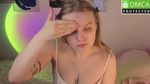 Barbie Staze online show from March 20, 3:00 am