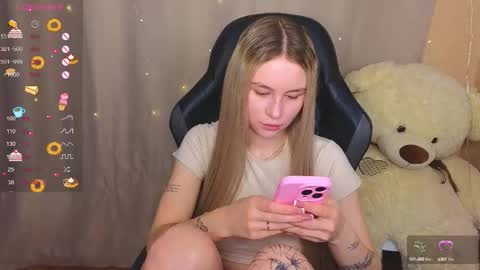 Snapshot of barbieee_doll chatting on September 26, 9:17 am Eva online show from September 26, 9:17 am