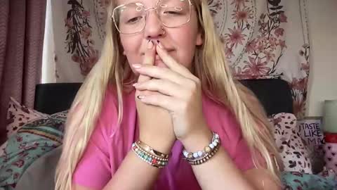 barbiegirl966 online show from October 5, 9:29 am