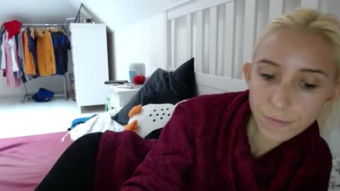 Lena online show from October 18, 12:09 pm