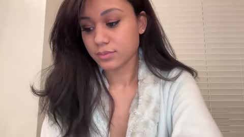 chicka online show from February 14, 1:13 am