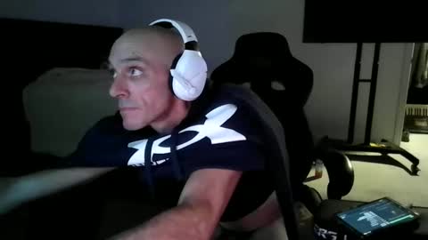 barryblackgun online show from March 3, 11:33 am