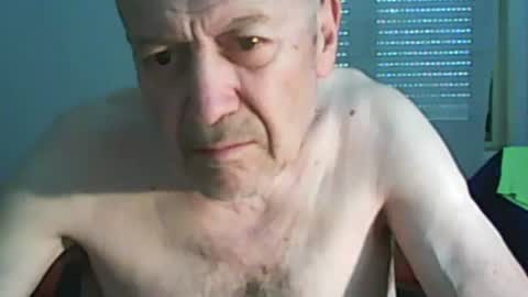 bassistamp online show from June 21, 6:36 pm
