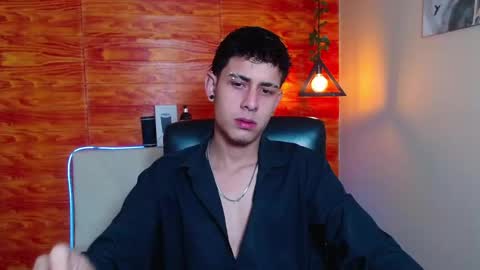 Snapshot of bastiaan_28 chatting on January 31, 3:20 am Bastian online show from January 31, 3:20 am