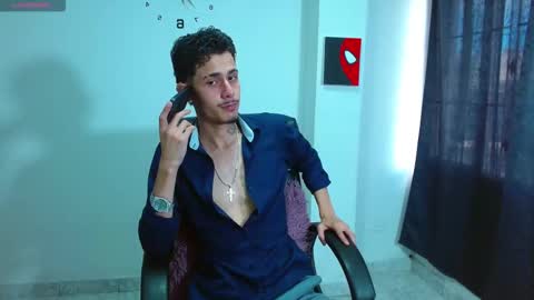 Snapshot of bastiaan_28 chatting on October 2, 8:18 pm Bastian online show from October 2, 8:18 pm