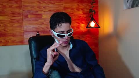 Snapshot of bastiaan_28 chatting on March 5, 6:01 am Bastian online show from March 5, 6:01 am