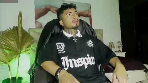 bastian66_ online show from June 18, 6:35 pm