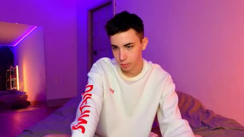 mett online show from September 28, 6:28 pm