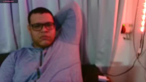 Snapshot of batman2430 chatting on February 11, 4:55 am brian online show from February 11, 4:55 am