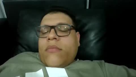 Snapshot of batman2430 chatting on October 3, 10:18 pm brian online show from October 3, 10:18 pm