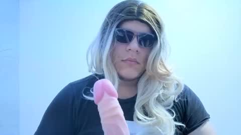 Snapshot of batman2430 chatting on October 18, 11:14 am brian online show from October 18, 11:14 am