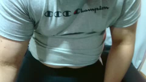 Snapshot of batman2430 chatting on February 7, 3:24 am brian online show from February 7, 3:24 am