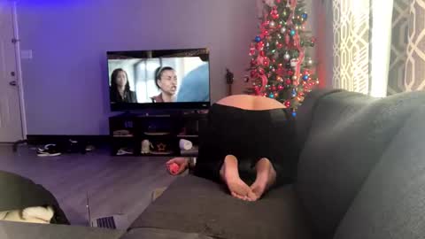 battlewolfxx online show from December 15, 2:57 pm