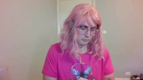 BjBambi online show from February 17, 9:32 pm