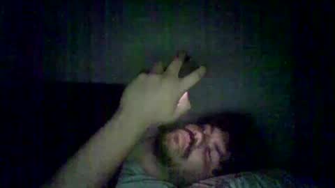 Snapshot of bbbbbro21 chatting on December 4, 7:11 am bbbbbro21 online show from December 4, 7:11 am